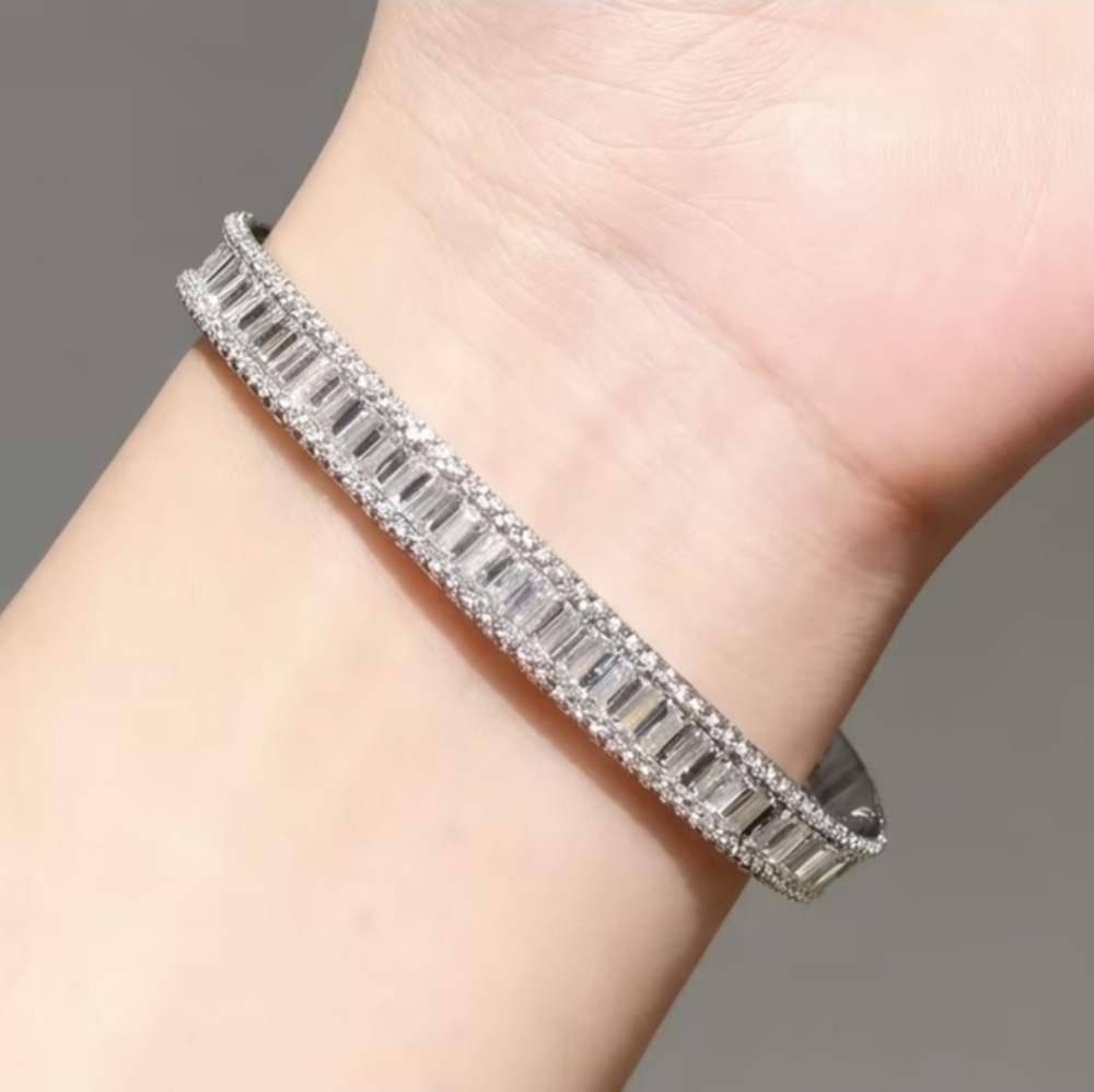 VVS1 11.5 Carat Total Weight Est* Baguette & Round Brilliant  Moissanite Bangle